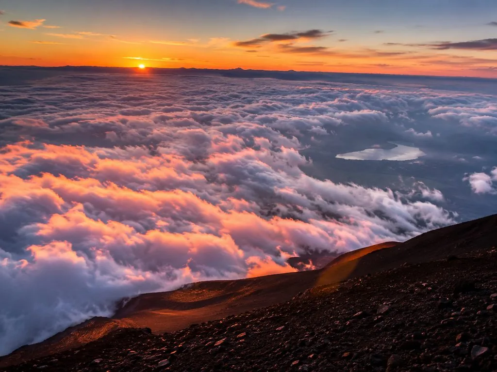 The sea of clouds below the 5th Station on Mount Fuji’s north side