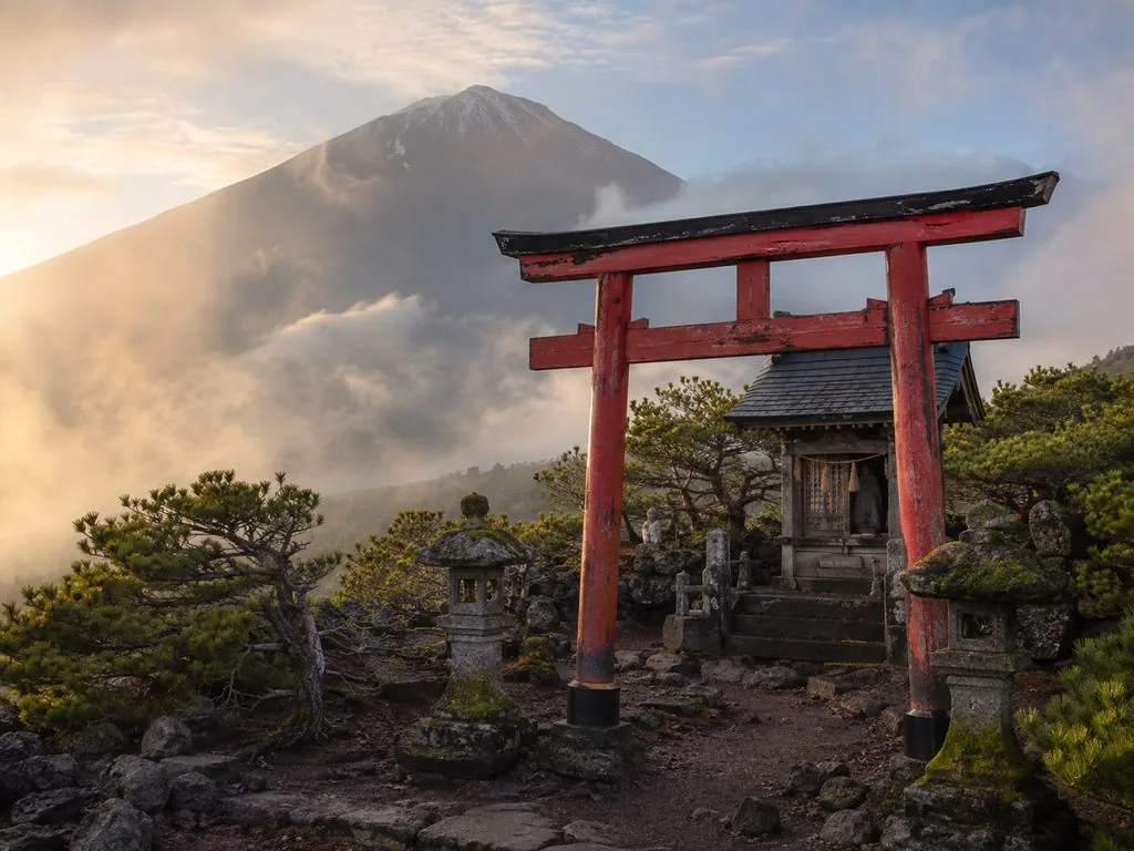 Fujisan Komitake Shrine at the Fuji Subaru Line 5th Station